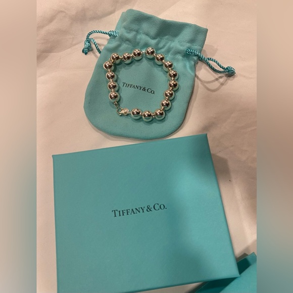 Tiffany & Co Hardware Ball Bracelet Sterling Silver 7โ 10mm Beads Auth - Picture 9 of 11